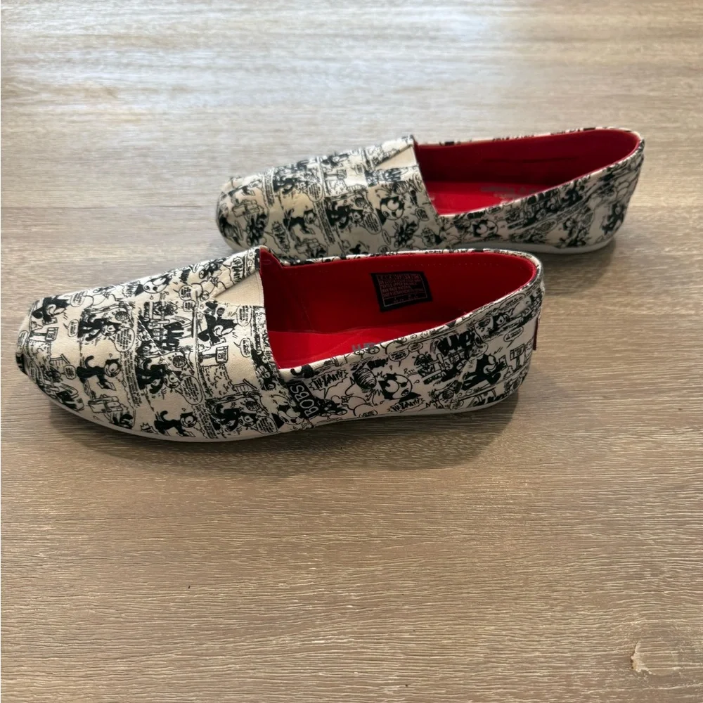 BOBS from Sketchers Felix the Cat Slip-On Shoes - Picture 4 of 6